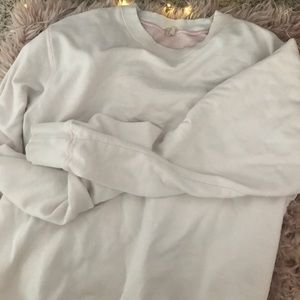 Brandy Melville Sweatshirt